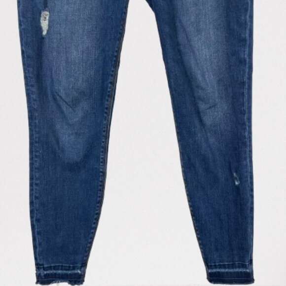 Spanx Distressed Ankle Skinny Jeans Raw Hem Stretchy Denim Shaping Size M - Picture 5 of 10